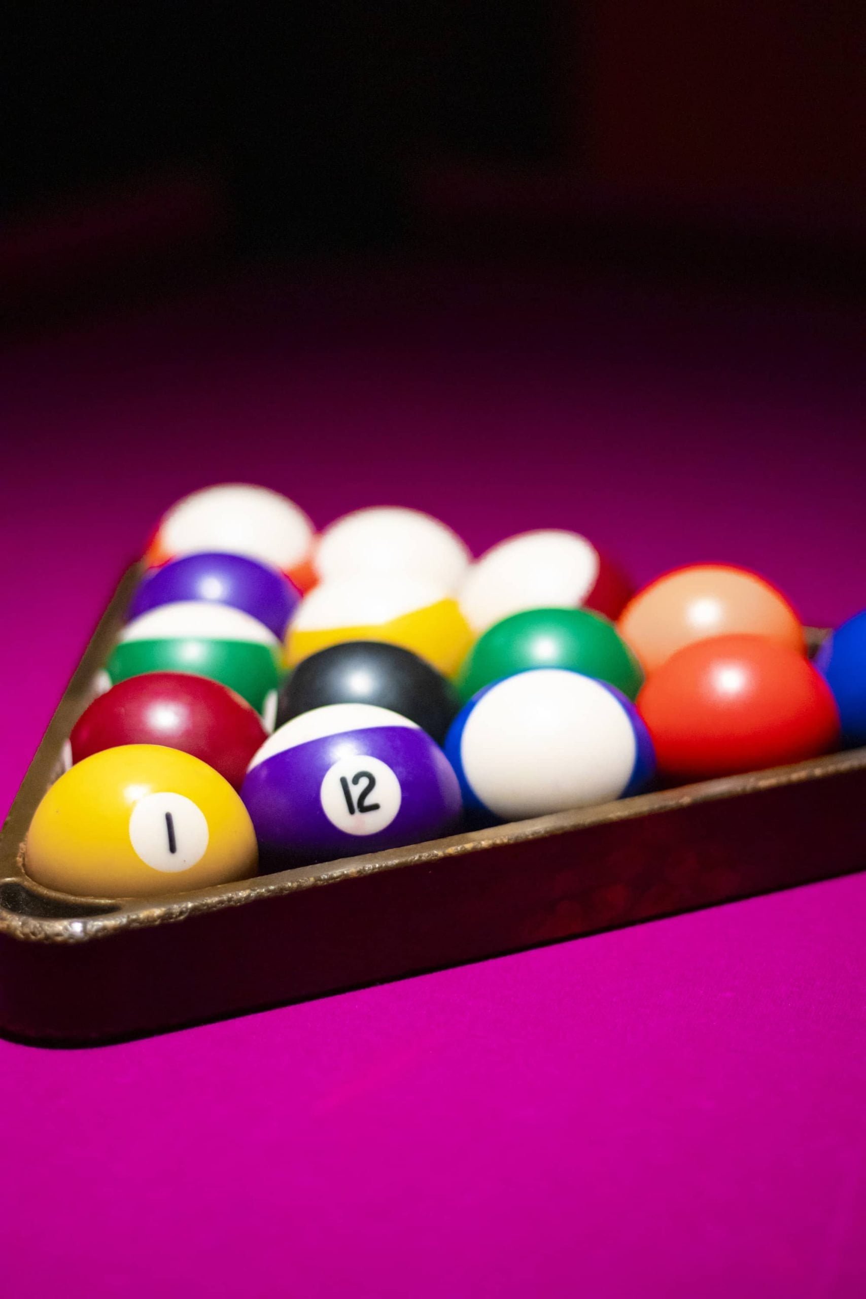 sticky dabs bcn cannabis social club table de billard deuxième étage